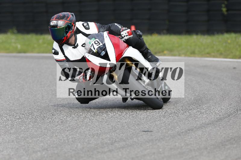 /Archiv-2025/53 16.09.2025 Track Day Domi Aegerter ADR/Gruppe gruen/79